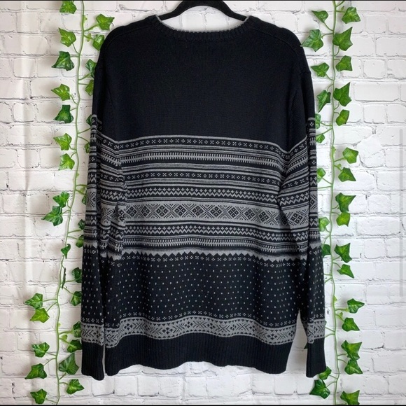 HUDSON NORTH V-Neck Tribal Pattern Knit Sweater - Picture 2 of 5